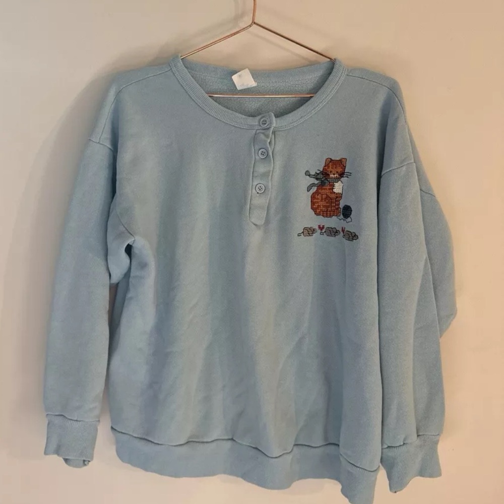 Vintage Cat Mouse Women’s Blue Cross-stitch Sweatshirt Cottagecore